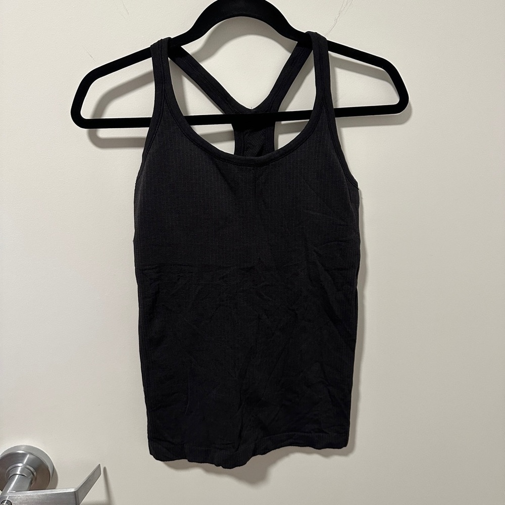 Black Lulu tank